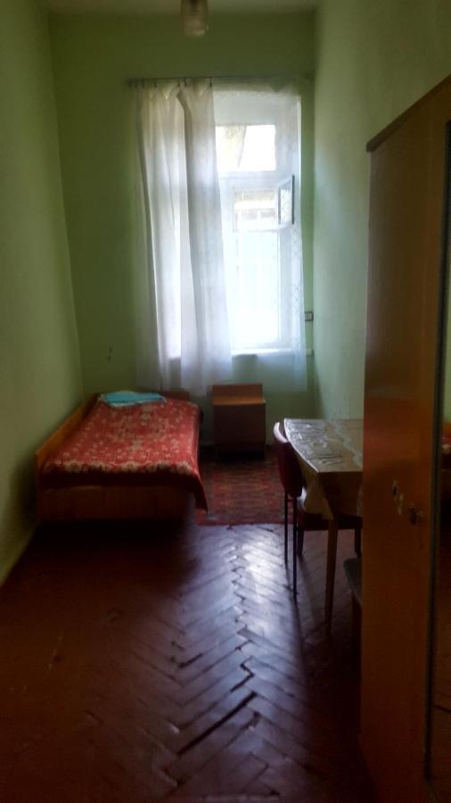 Firuza Hostel Боржоми Экстерьер фото