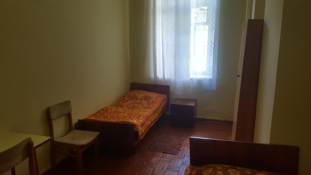 Firuza Hostel Боржоми Экстерьер фото