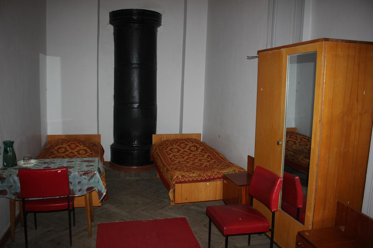 Firuza Hostel Боржоми Экстерьер фото